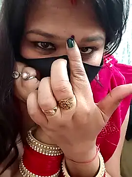 Snapshot of Mayuri77 chatting on January 23, 2025, 8:35 pm Mayuri77 online show from January 23, 2025, 8:35 pm