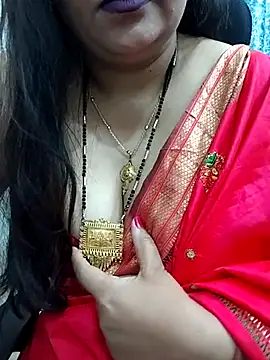 Snapshot of Mayuri77 chatting on February 14, 2025, 8:10 am Mayuri77 online show from February 14, 2025, 8:10 am