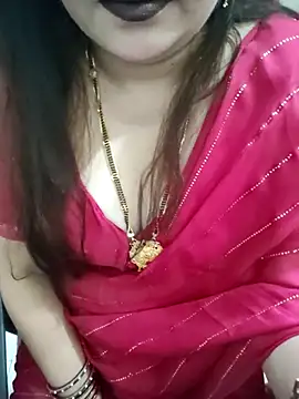 Snapshot of Mayuri77 chatting on October 26, 2025, 8:42 am Mayuri77 online show from October 26, 2025, 8:42 am