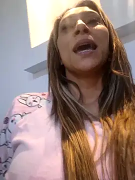 salome drasin online show from November 22, 2025, 4:33 am