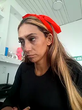 salome drasin online show from January 7, 2026, 12:18 pm