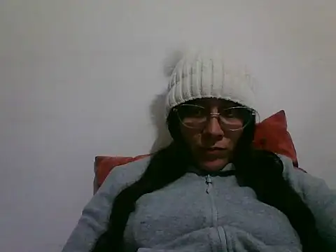 Darkness jones  online show from February 6, 2026, 7:50 pm