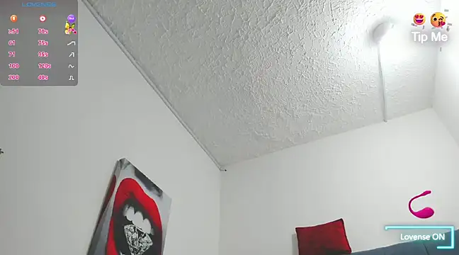 Snapshot of Hellen_starx chatting on February 12, 2025, 1:41 am Hellen starx online show from February 12, 2025, 1:41 am