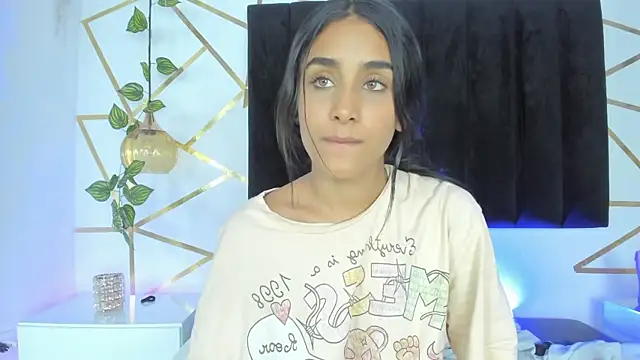 Snapshot of Ambeer_Rousess chatting on March 2, 2025, 1:58 am Ambeer Rousess online show from March 2, 2025, 1:58 am