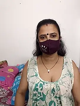 Snapshot of Cute-manisha chatting on April 9, 2026, 3:17 am Cute-manisha online show from April 9, 2026, 3:17 am