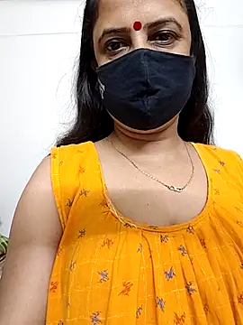 Snapshot of Cute-manisha chatting on May 4, 2026, 2:51 am Cute-manisha online show from May 4, 2026, 2:51 am