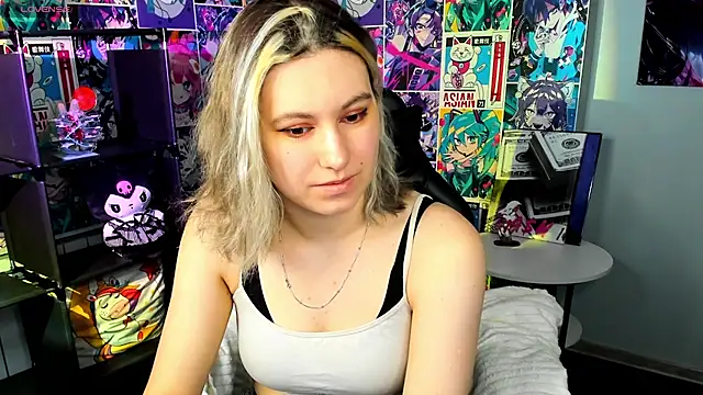 Snapshot of Bonni_Meiz chatting on March 7, 2025, 3:19 am Bonni Meiz online show from March 7, 2025, 3:19 am