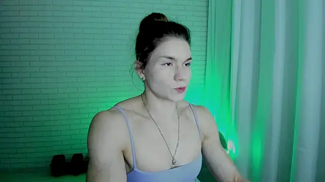 Lisa Ray online show from September 20, 2025, 4:52 pm