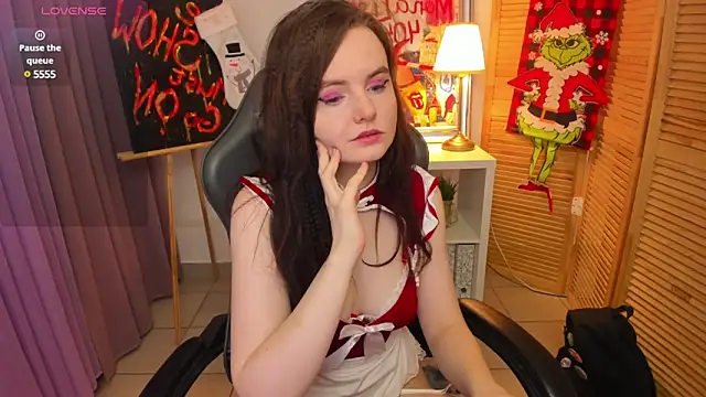 AmA lia  online show from January 3, 2025, 8:32 am