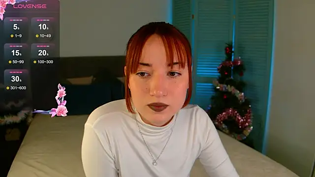 Snapshot of Maddy_Garcia chatting on December 13, 2025, 9:53 pm Maddy Garcia online show from December 13, 2025, 9:53 pm