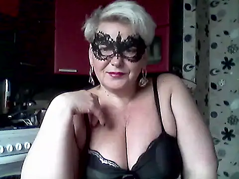 Snapshot of Lisa_Suzie chatting on March 20, 2026, 8:30 am Lisa Suzie online show from March 20, 2026, 8:30 am