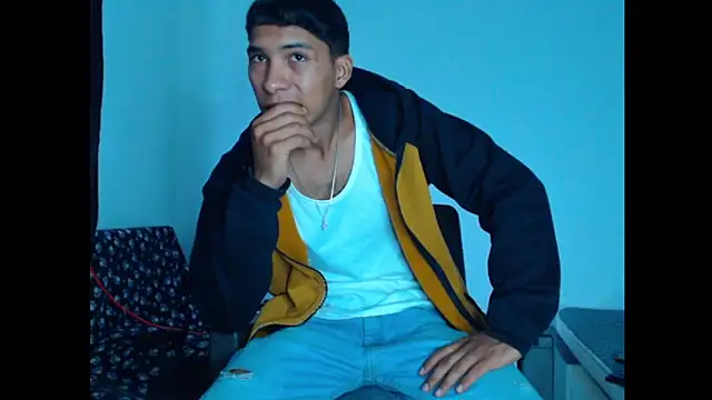 maximo vega newv online show from December 14, 2024, 1:38 pm