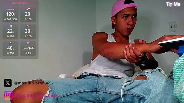 maximo vega newv online show from September 8, 2025, 3:33 pm