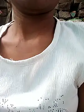 Kajal  Mehra online show from October 22, 2025, 8:47 am