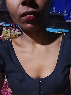 Snapshot of Kajal__Mehra chatting on July 1, 2026, 5:45 pm Kajal Mehra online show from July 1, 2026, 5:45 pm