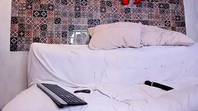 Snapshot of Pamela_Johnsonn chatting on February 8, 2025, 10:40 pm Pamela Johnsonn online show from February 8, 2025, 10:40 pm