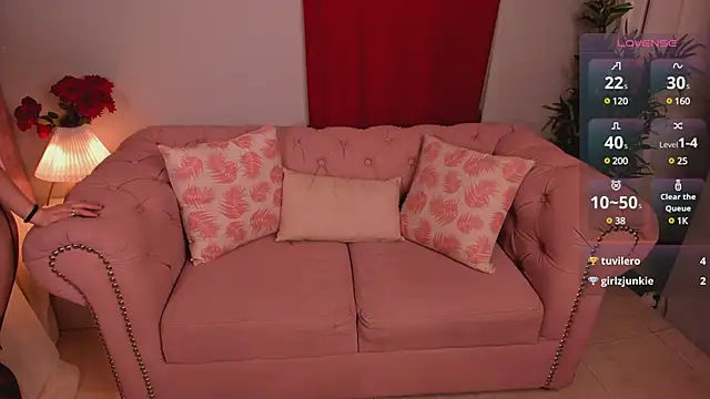 Snapshot of Lia_Sweett_ chatting on February 24, 2025, 6:26 pm Lia Sweett online show from February 24, 2025, 6:26 pm