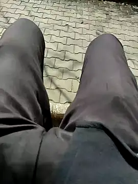 Snapshot of raamcxy chatting on December 17, 2024, 5:07 am raamcxy online show from December 17, 2024, 5:07 am