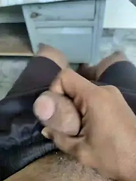 Snapshot of raamcxy chatting on December 31, 2024, 4:16 am raamcxy online show from December 31, 2024, 4:16 am