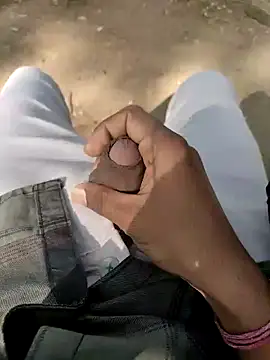 Snapshot of raamcxy chatting on January 3, 2025, 4:11 am raamcxy online show from January 3, 2025, 4:11 am