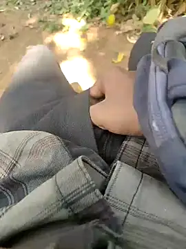 Snapshot of raamcxy chatting on February 2, 2025, 5:10 am raamcxy online show from February 2, 2025, 5:10 am