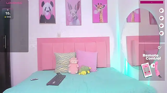 amandalee01 online show from March 10, 2025, 1:10 pm