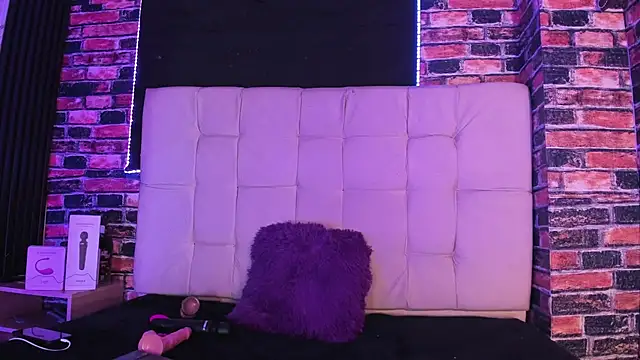 meelanyharux303av online show from March 3, 2026, 8:09 am