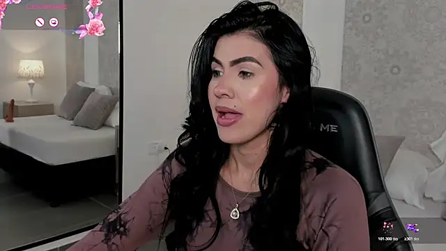 stephanya  online show from July 31, 2026, 8:52 pm