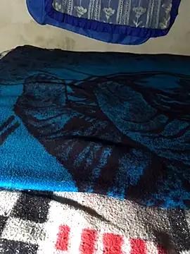 manuamador online show from November 17, 2025, 4:29 am