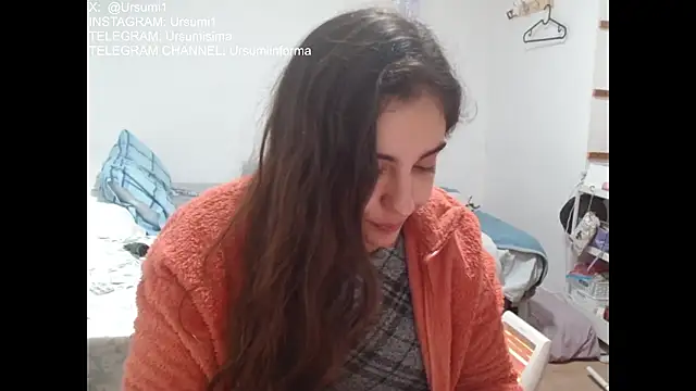 Ursumi1 online show from February 7, 2026, 6:55 pm