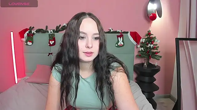 BeatriceReeves online show from December 5, 2025, 1:03 am