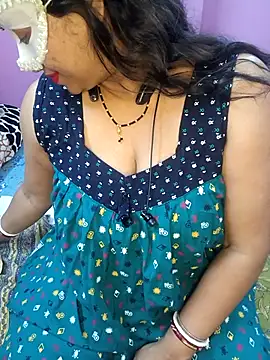 Sexy Mona Bhabhi online show from February 12, 2026, 6:36 pm