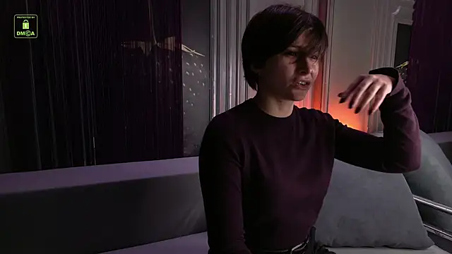 Ishtar Divine online show from November 14, 2025, 10:36 am