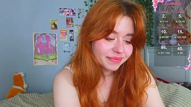 Snapshot of Penny_Staaar chatting on June 4, 2026, 5:35 am Penny Staaar online show from June 4, 2026, 5:35 am