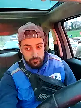 Snapshot of salvat22 chatting on December 23, 2024, 3:44 pm salvat22 online show from December 23, 2024, 3:44 pm