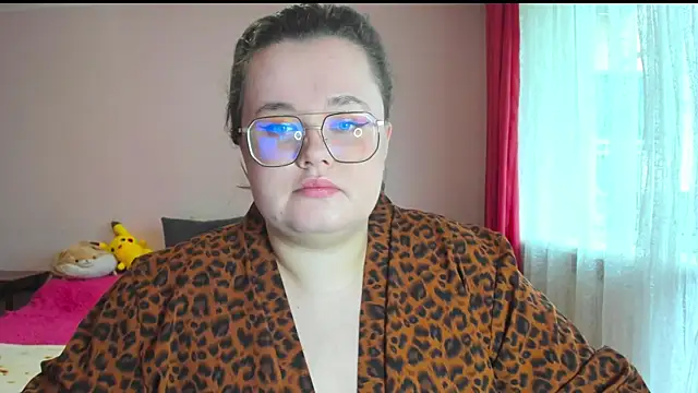 Jessica Joy online show from June 17, 2026, 6:27 am