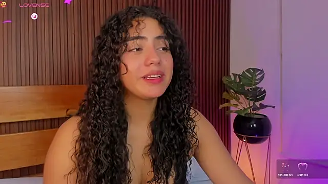 Snapshot of yaya23x chatting on November 5, 2025, 2:06 pm yaya23x online show from November 5, 2025, 2:06 pm