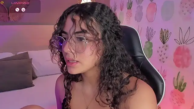 yaya23x online show from July 28, 2026, 2:13 pm