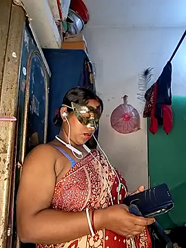 Real Desi Couple online show from April 18, 2026, 4:33 pm