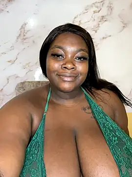 Snapshot of ReaGrant chatting on November 26, 2025, 4:52 pm ReaGrant online show from November 26, 2025, 4:52 pm