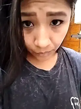 Snapshot of ineliveca chatting on January 24, 2025, 6:25 pm ineliveca online show from January 24, 2025, 6:25 pm