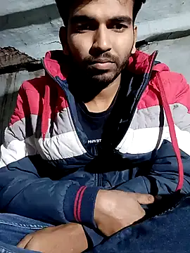 Roni1028 online show from December 8, 2024, 3:02 pm