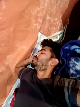 Roni1028 online show from December 30, 2024, 1:58 pm