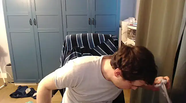 Snapshot of CuteMan33 chatting on January 30, 2025, 10:40 am CuteMan33 online show from January 30, 2025, 10:40 am