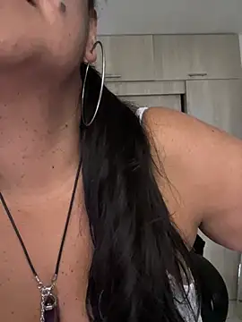 Snapshot of Adele_Sweett chatting on July 13, 2026, 10:51 am Adele Sweett online show from July 13, 2026, 10:51 am