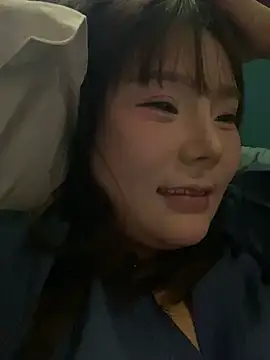 ChuChu1991 online show from February 17, 2025, 4:15 pm