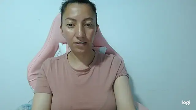 kaybabyhot online show from October 10, 2025, 3:49 am