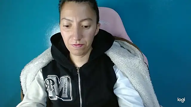 kaybabyhot online show from January 16, 2026, 3:32 am