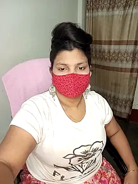 Hot-Angel  online show from February 26, 2025, 1:00 am