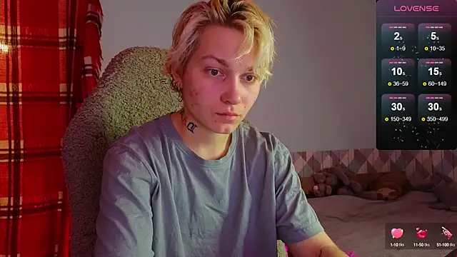 esajukyy online show from February 11, 2025, 3:29 pm